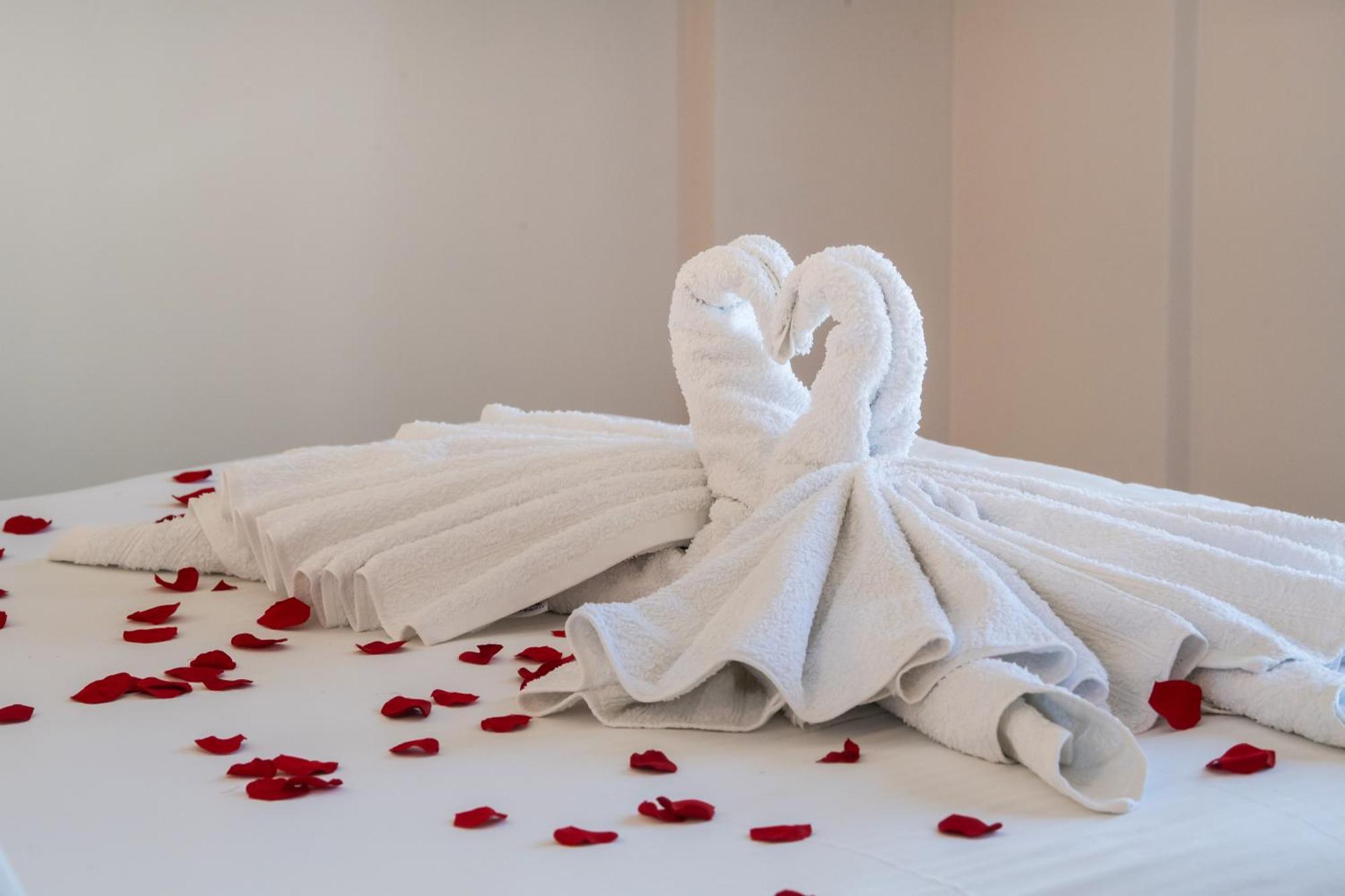 Ruellia Luxury Apartments Kalligoni Екстериор снимка