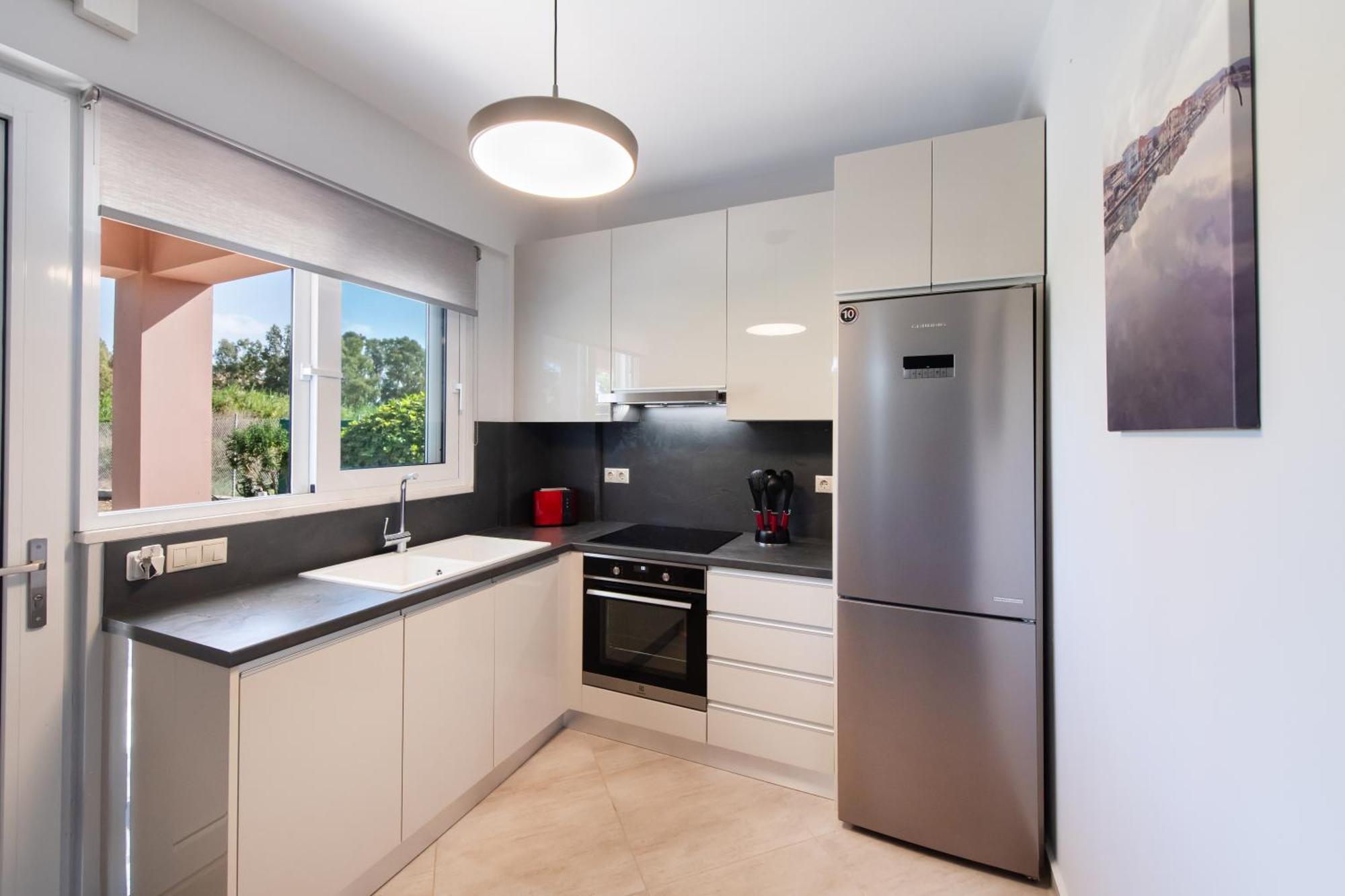 Ruellia Luxury Apartments Kalligoni Екстериор снимка