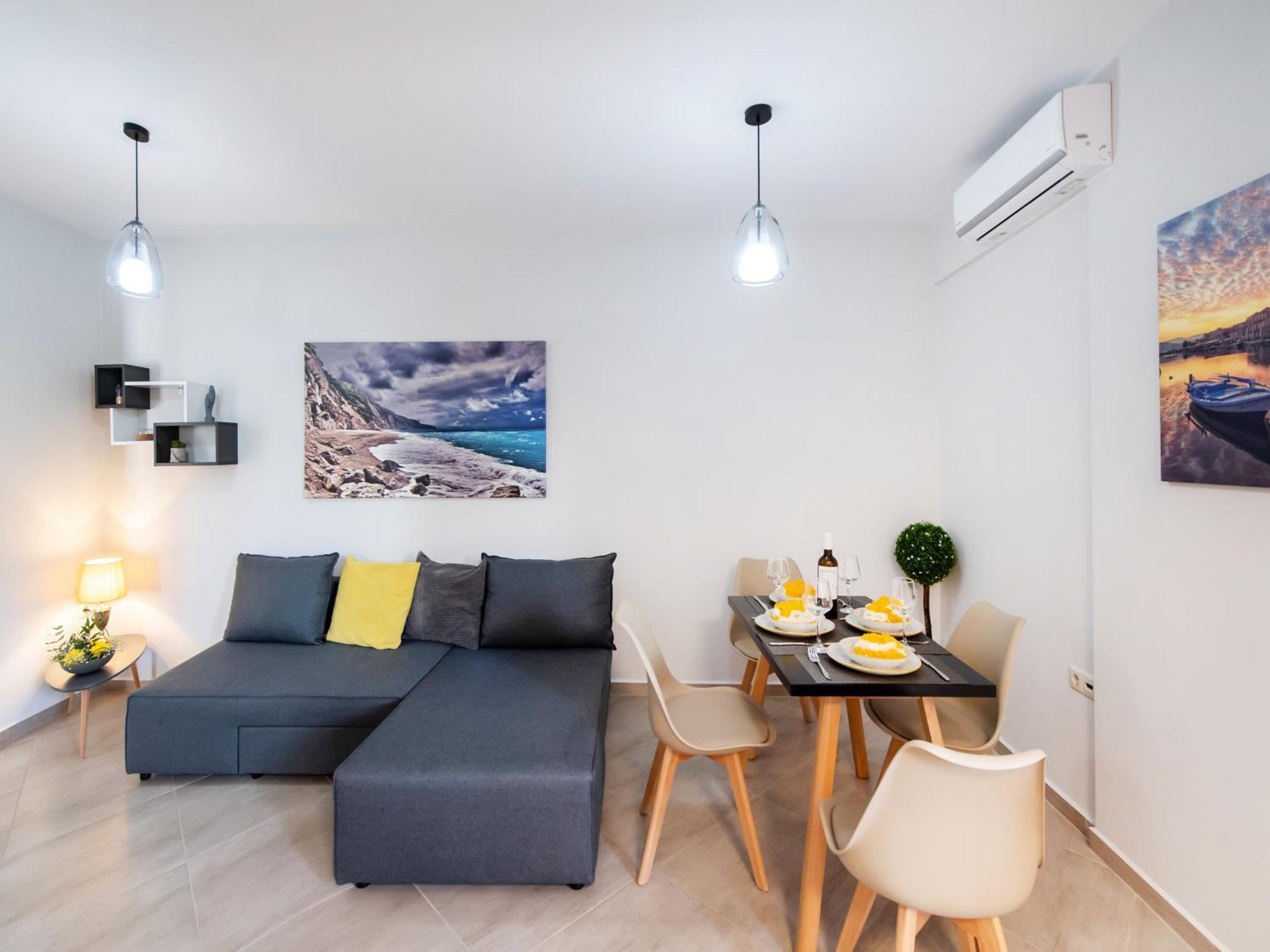 Ruellia Luxury Apartments Kalligoni Екстериор снимка