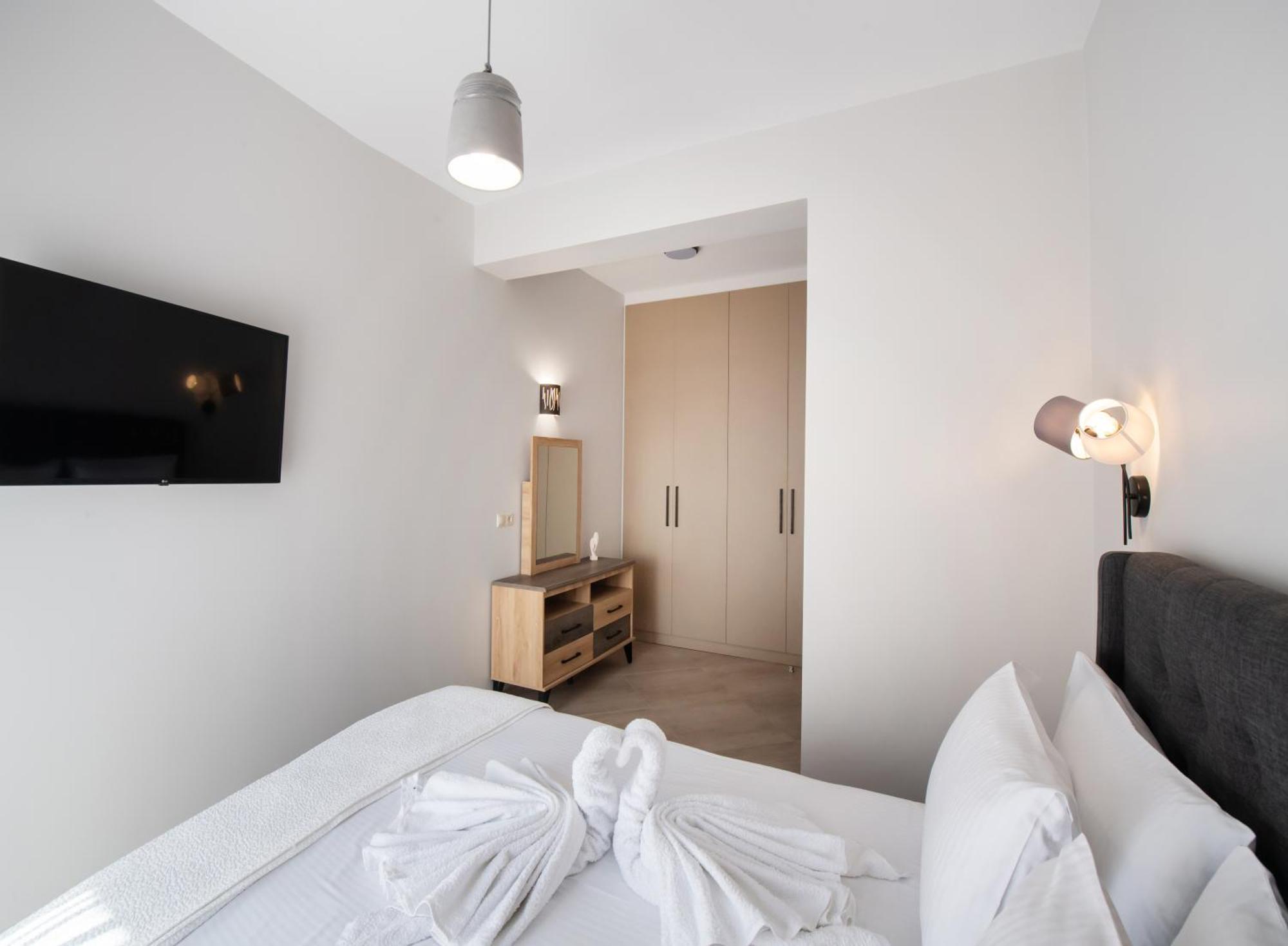 Ruellia Luxury Apartments Kalligoni Екстериор снимка